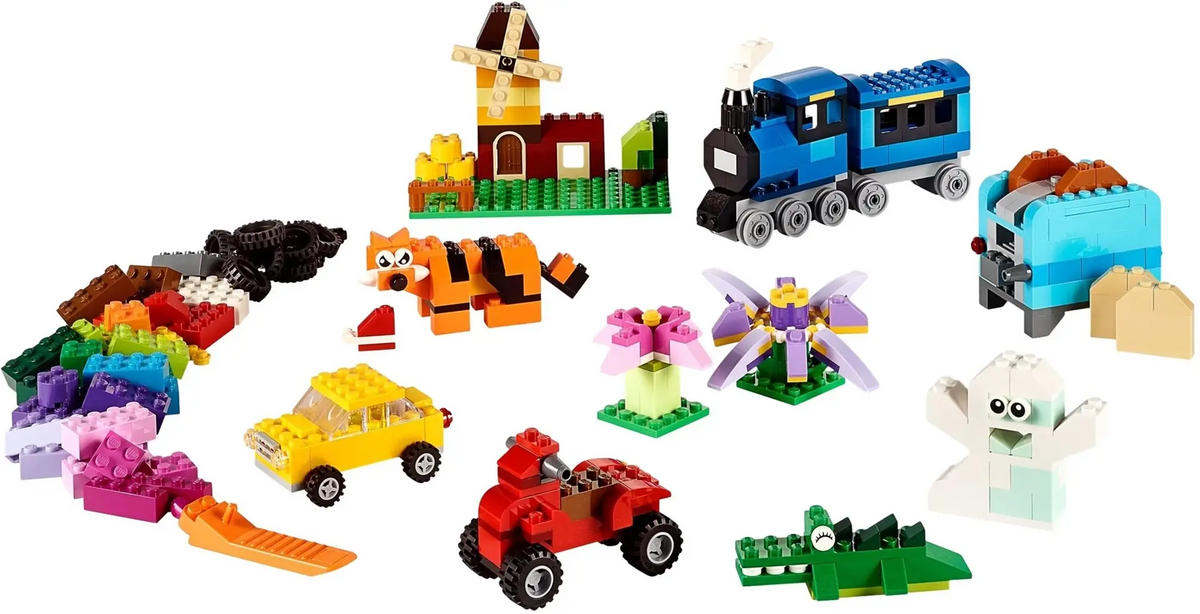 LEGO Classic Fantasiklosslåda mellan 10696