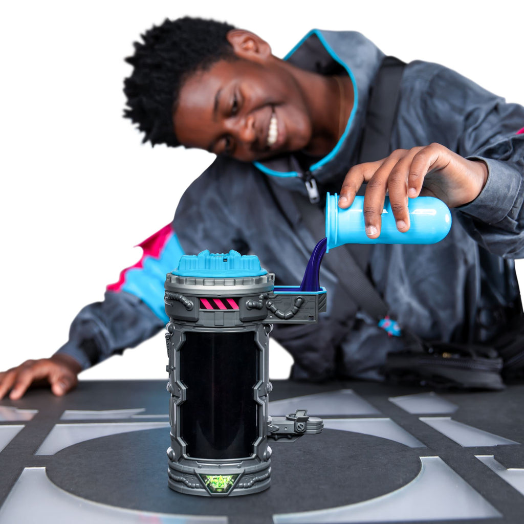 Mr. Beast LAB Mutator Action Figure - Metallic Panther
