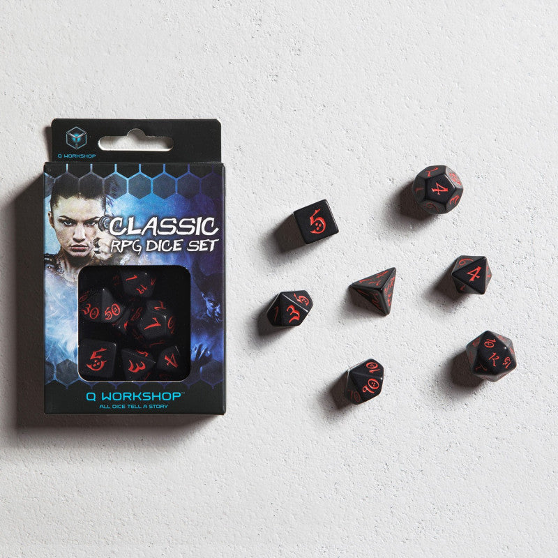 Q Workshop - Classic RPG Black & red Dice Set - Tärningar