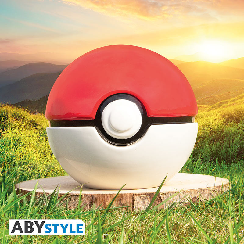 Pokemon Pokeball Kakburk Cookie Jar