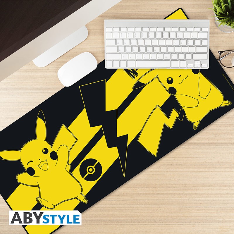 Pokemon musmatta XXL med Pikachu